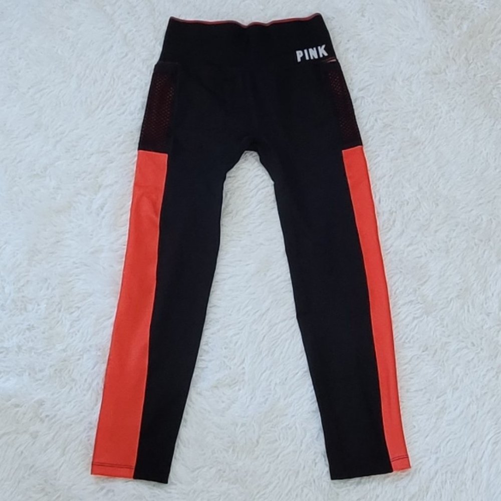 Pink Victoria's Secret Cool & Comfy Seamless Capri Leggings Size Medium